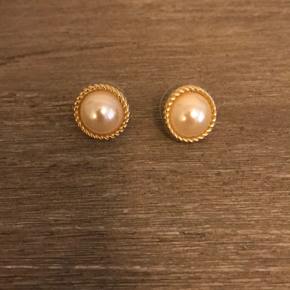 KateSpade pearl earrings